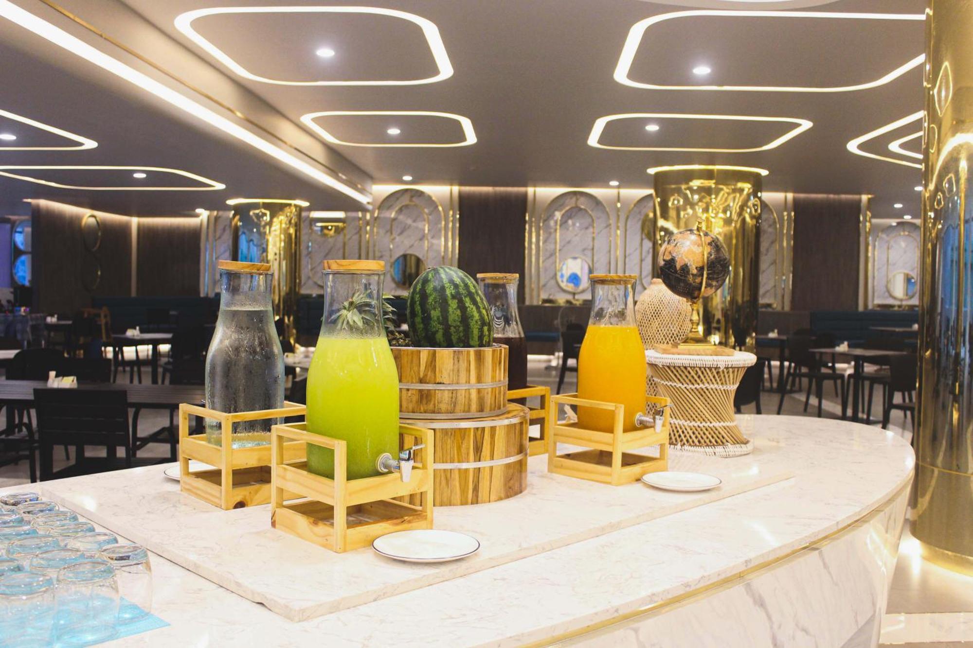 Wyndham La Vita Rawai Phuket Exteriér fotografie