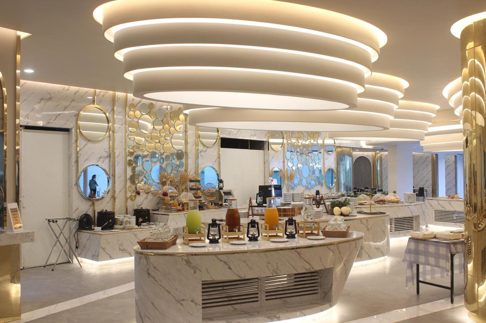 Wyndham La Vita Rawai Phuket Exteriér fotografie